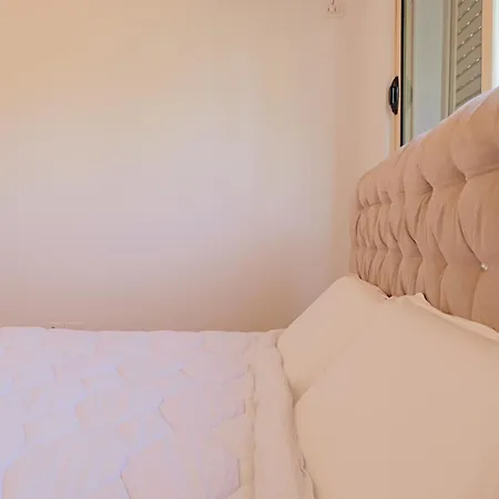 Unico Luxury Apartment *
