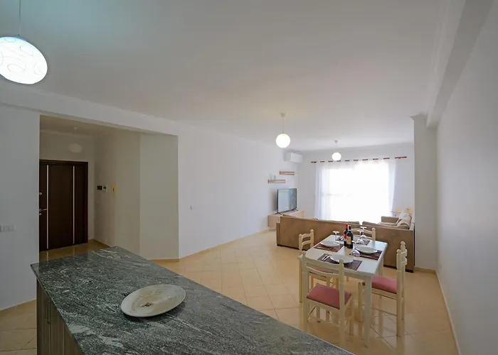 Unico Luxury * Sarandë